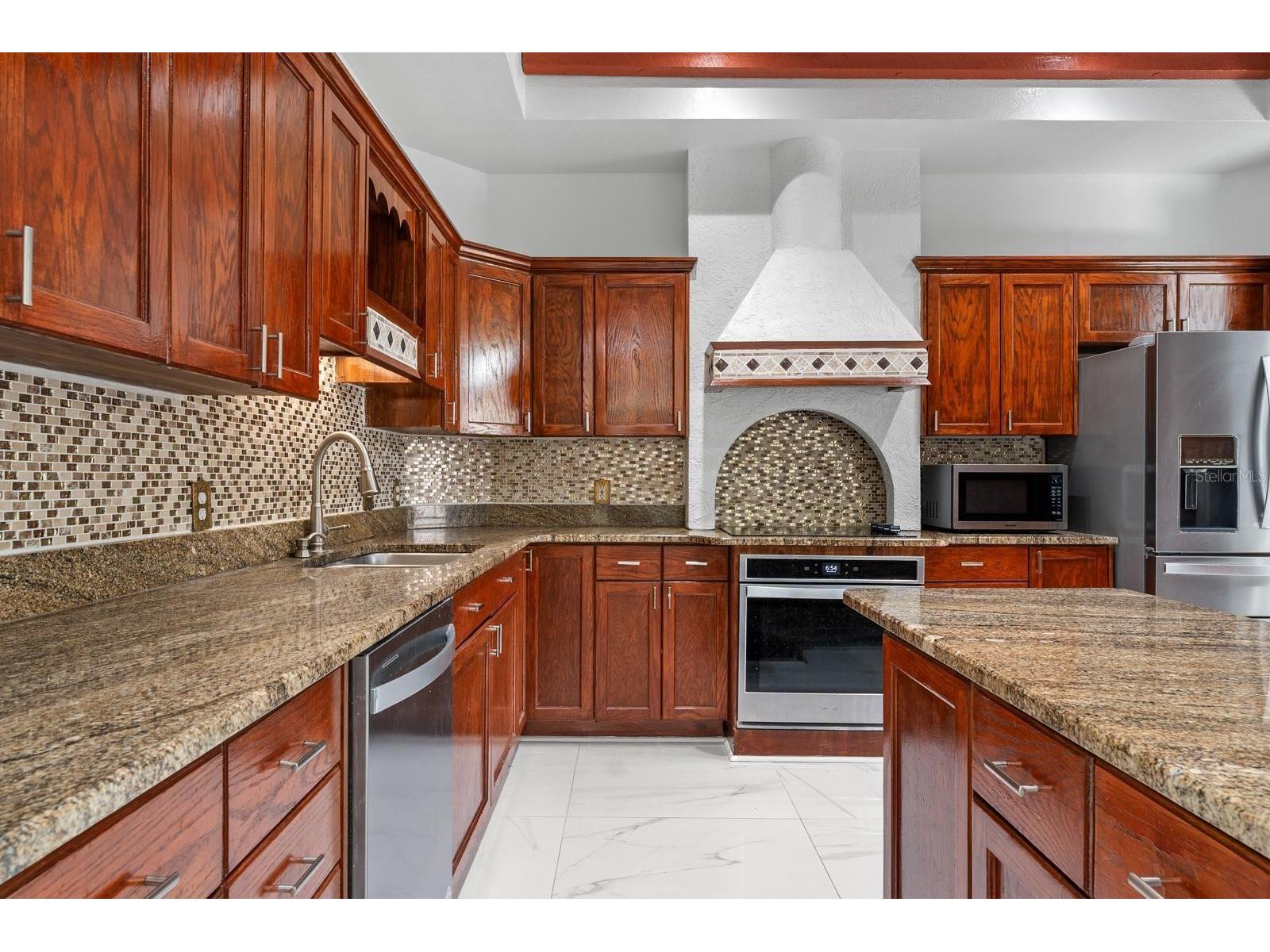 2985 La Concha Drive Clearwater FL 33762 TB8513605 image21