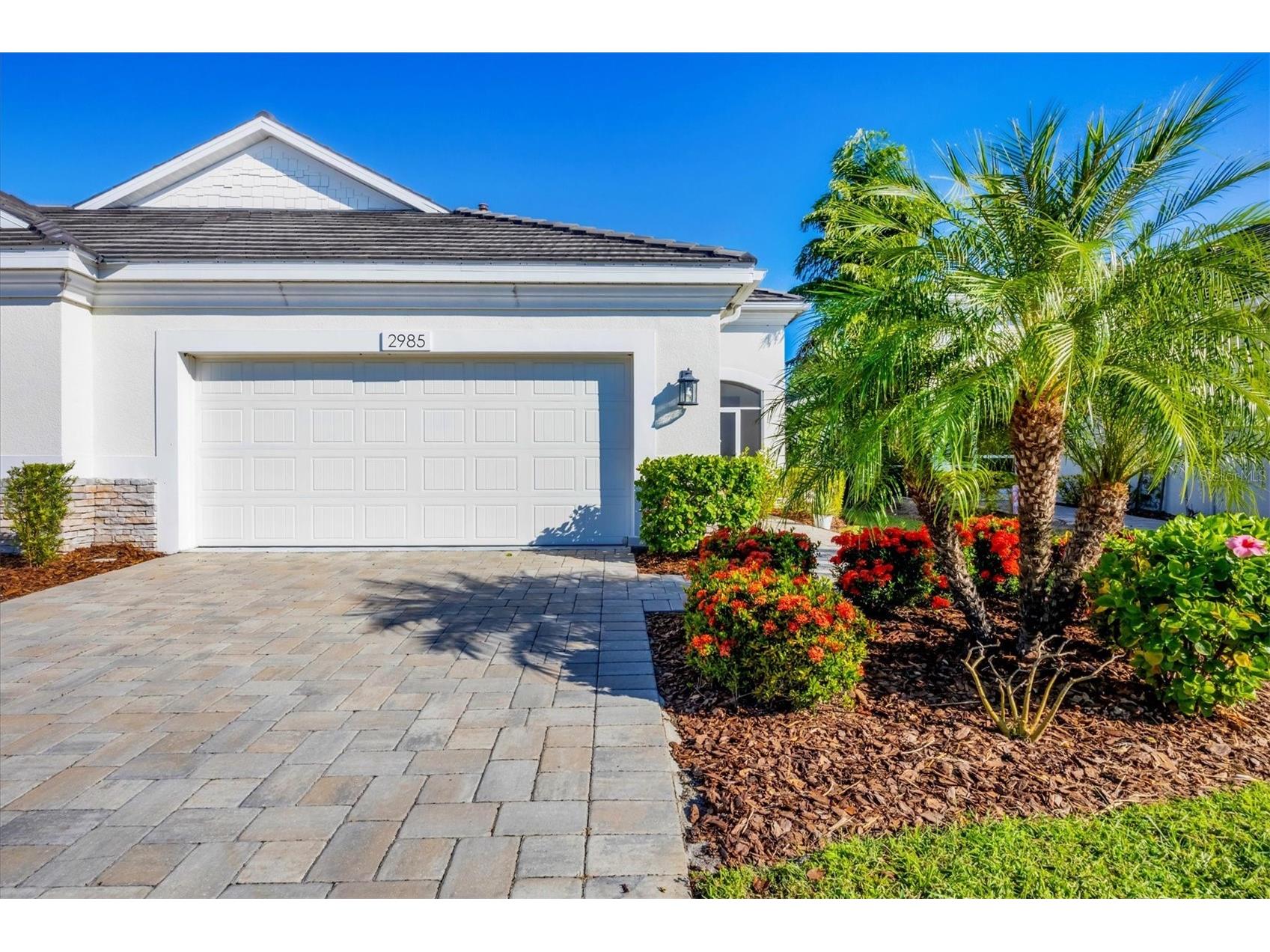 2985 Trustee Avenue Sarasota FL 34243 A4670134 image1