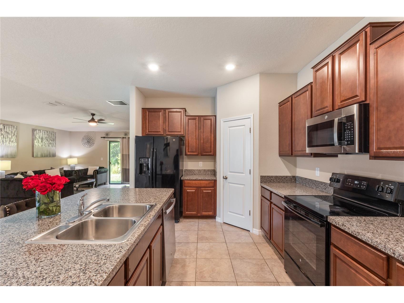 2987 Moulden Hollow Drive Zephyrhills FL 33540 TB8523795 image10