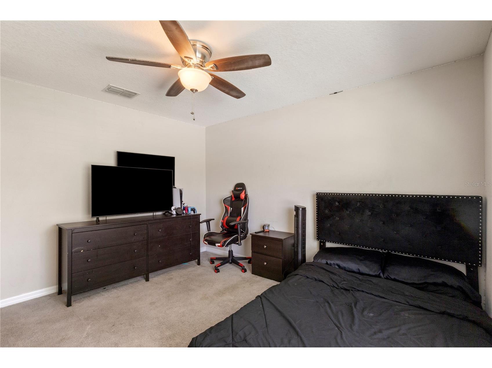2987 Moulden Hollow Drive Zephyrhills FL 33540 TB8523795 image23