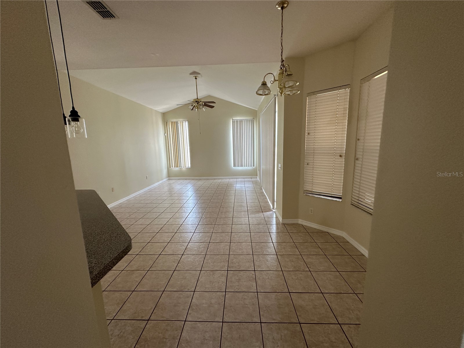 2988 Howland Boulevard Deltona FL 32725 V4949087 image17