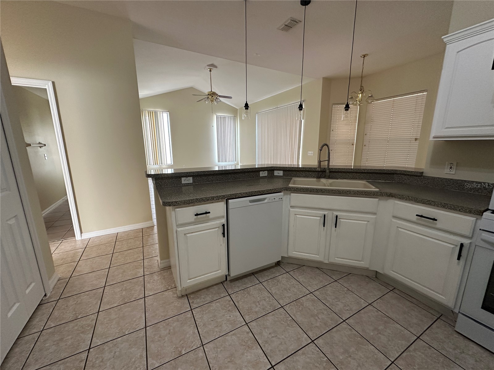 2988 Howland Boulevard Deltona FL 32725 V4949087 image18