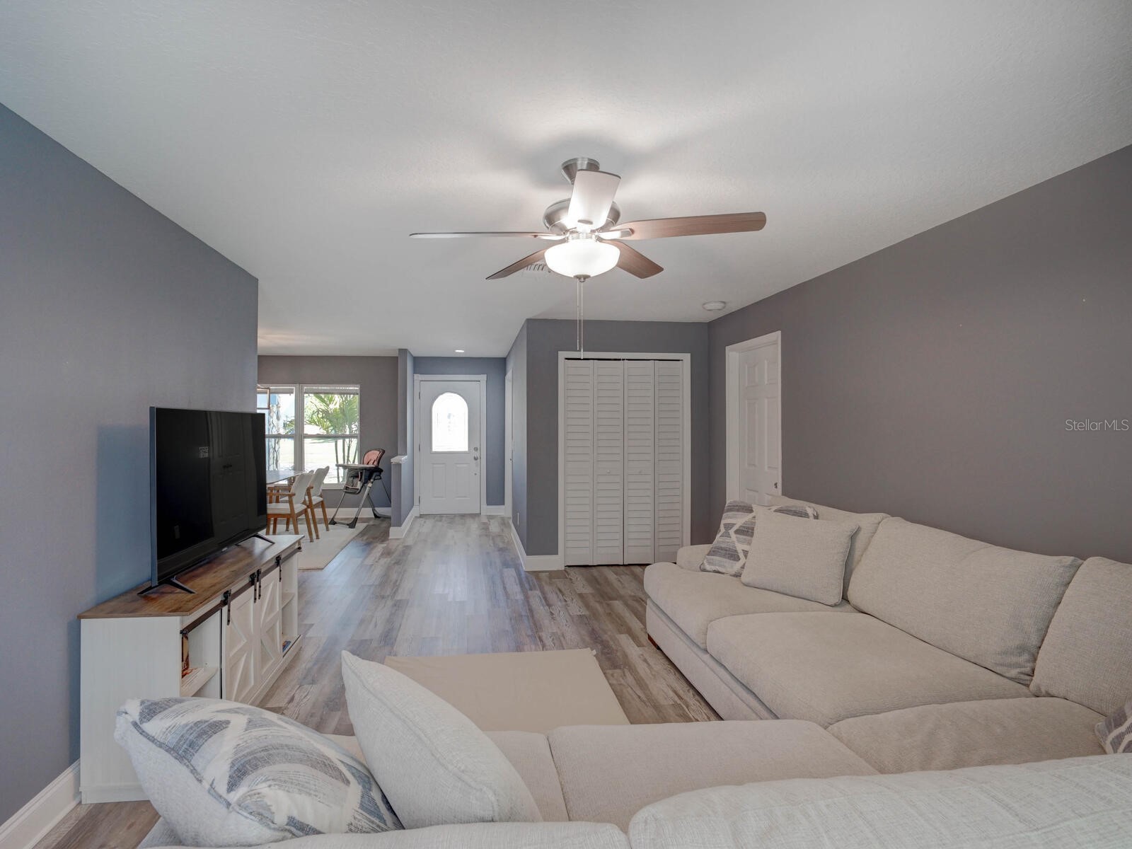 2988 Pinewood Run Palm Harbor FL 34684 TB8491395 image6