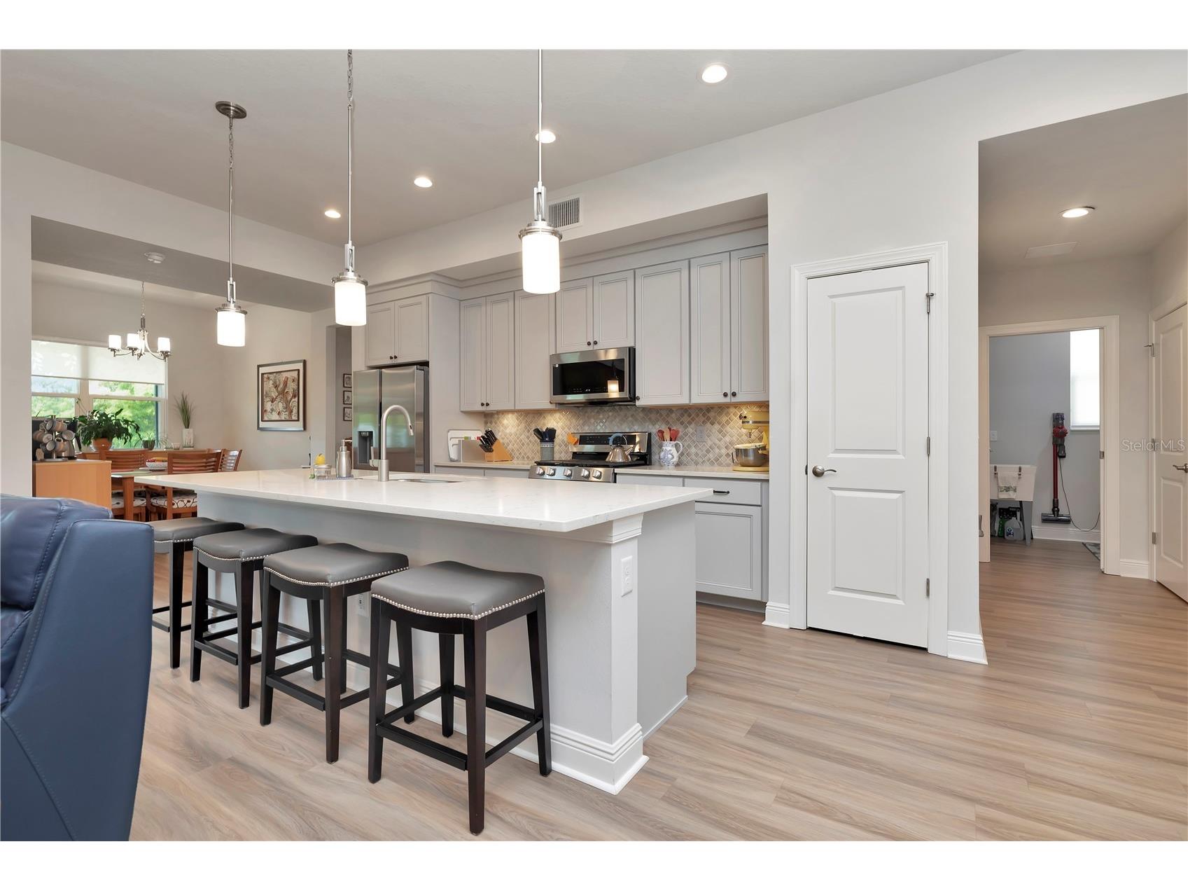 2989 Breezy Meadows Drive Clearwater FL 33760 TB8511191 image12