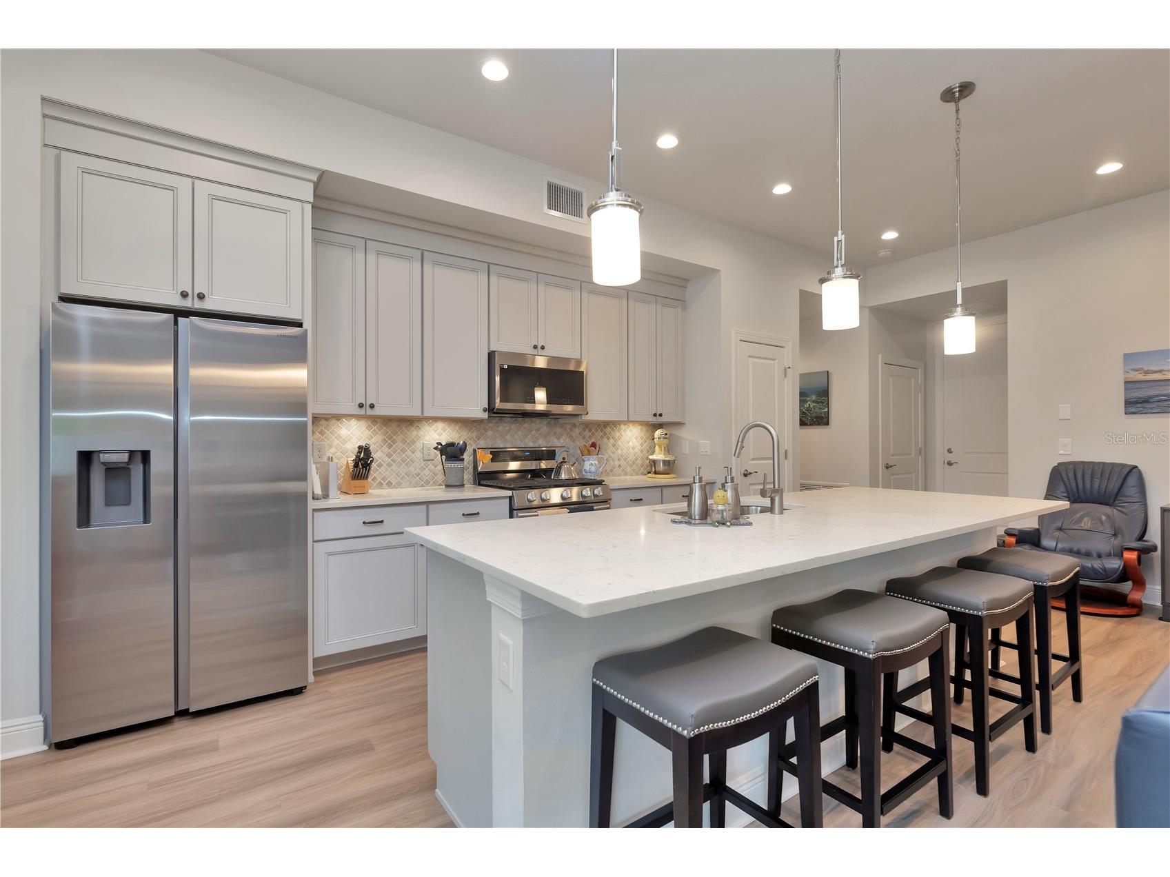 2989 Breezy Meadows Drive Clearwater FL 33760 TB8511191 image3