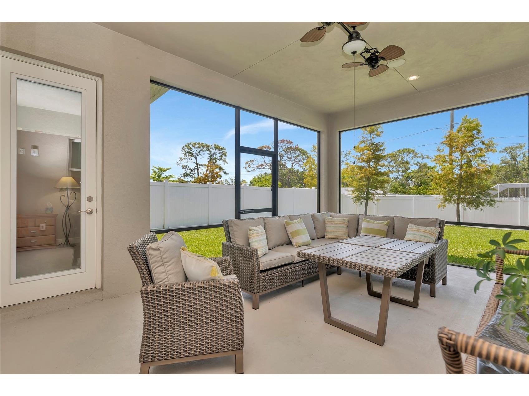 2989 Breezy Meadows Drive Clearwater FL 33760 TB8511191 image38