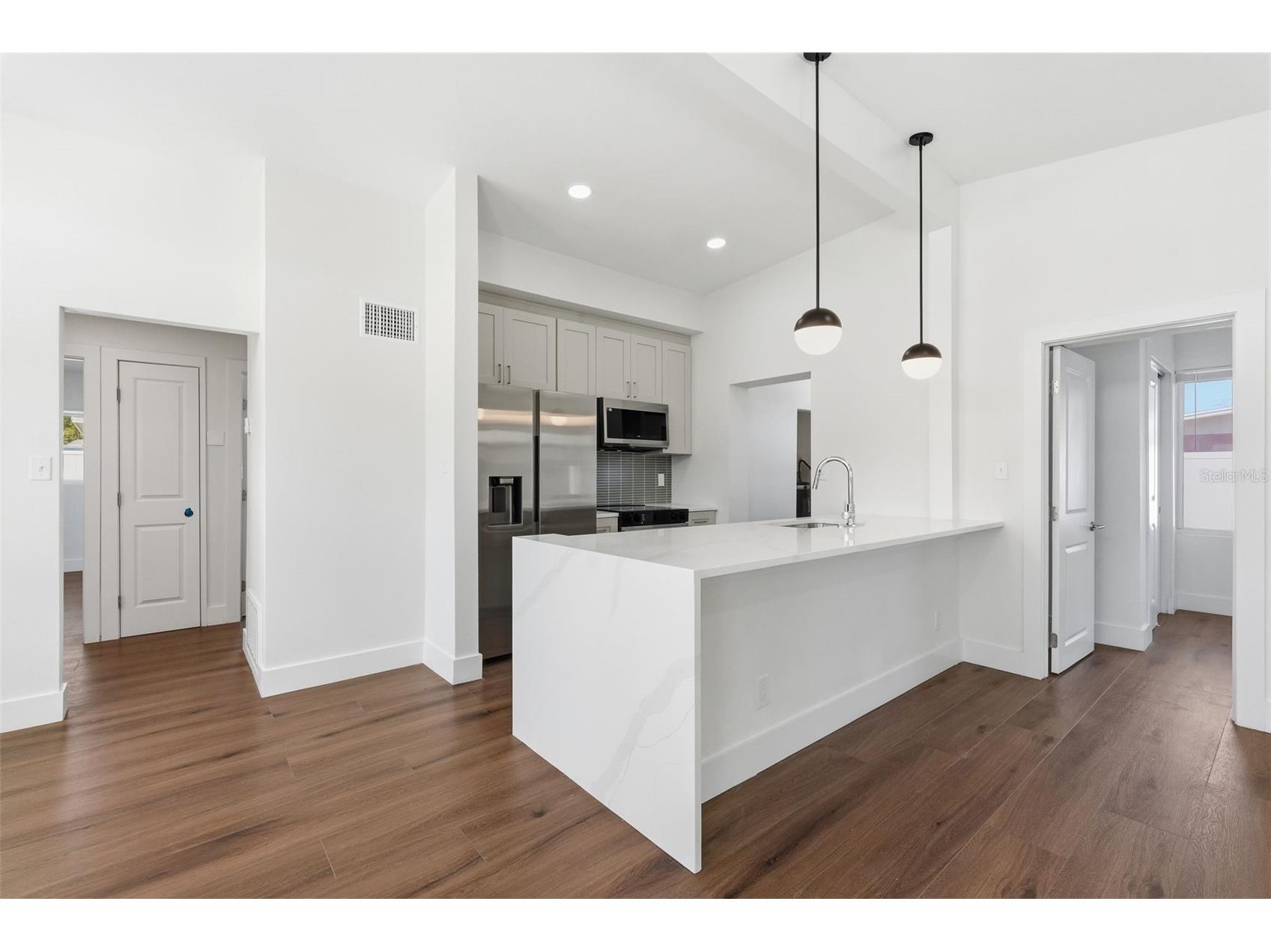 2989 Greenbriar Street Sarasota FL 34237 TB8507802 image15