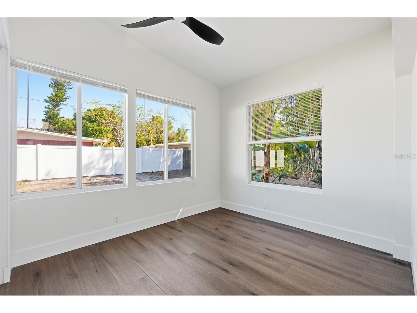 2989 Greenbriar Street Sarasota FL 34237 TB8507802 image26