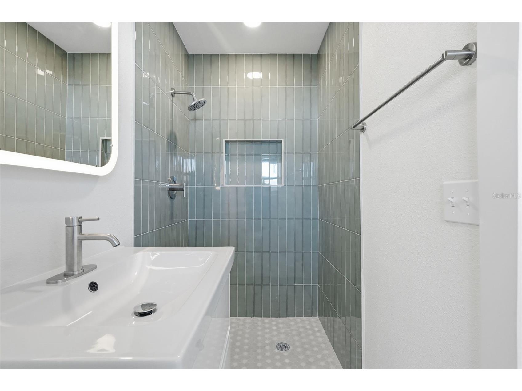 2989 Greenbriar Street Sarasota FL 34237 TB8507802 image33