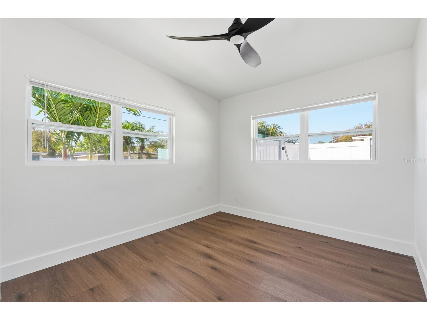 2989 Greenbriar Street Sarasota FL 34237 TB8507802 image35