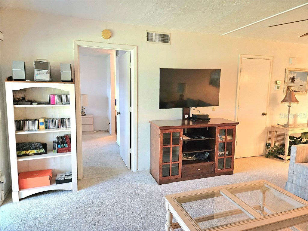 2989 Taywood Meadow #19 Sarasota FL 34235 A4672767 image7