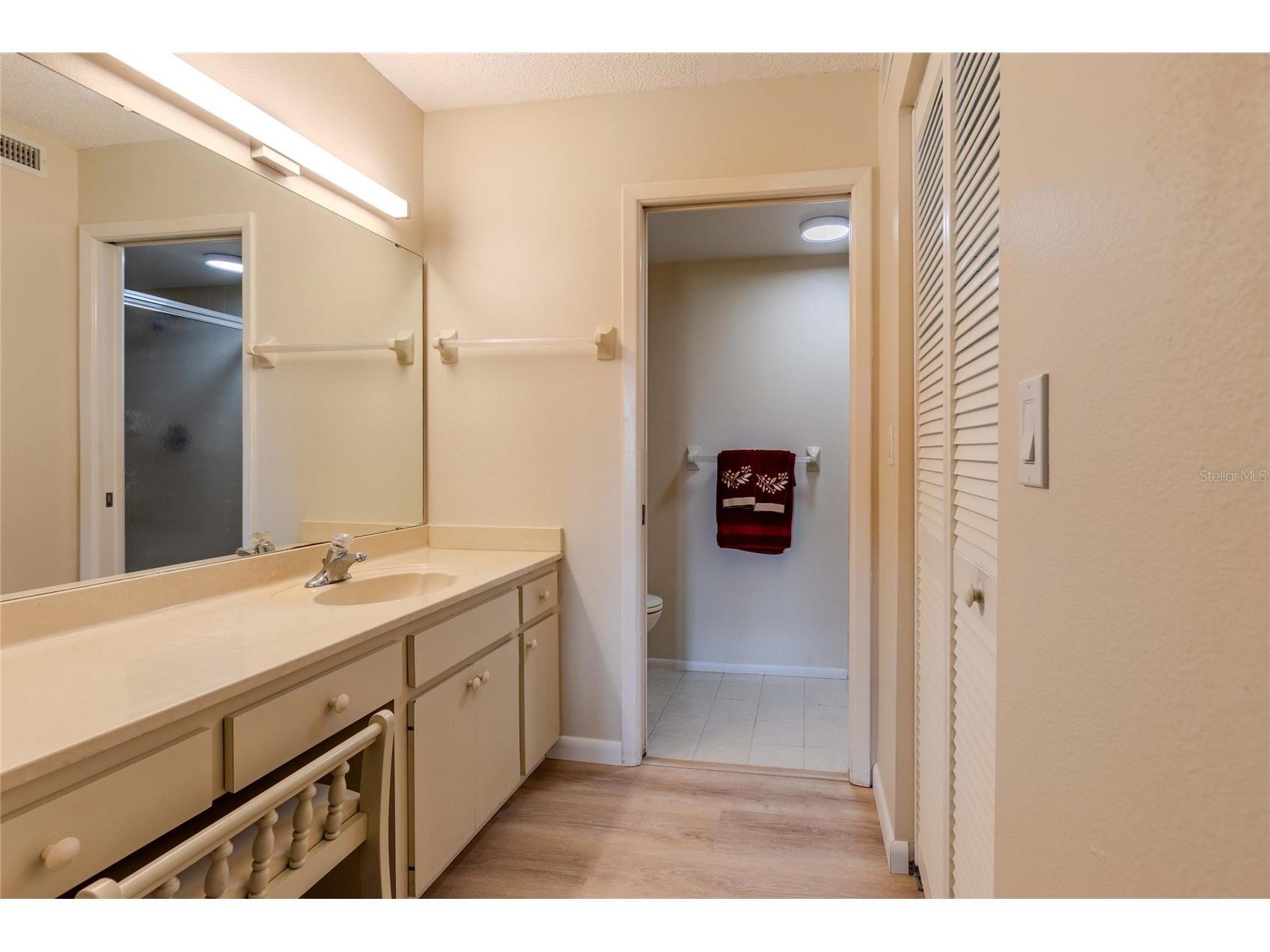 2989 Taywood Meadow #19 Sarasota FL 34235 A4684414 image18