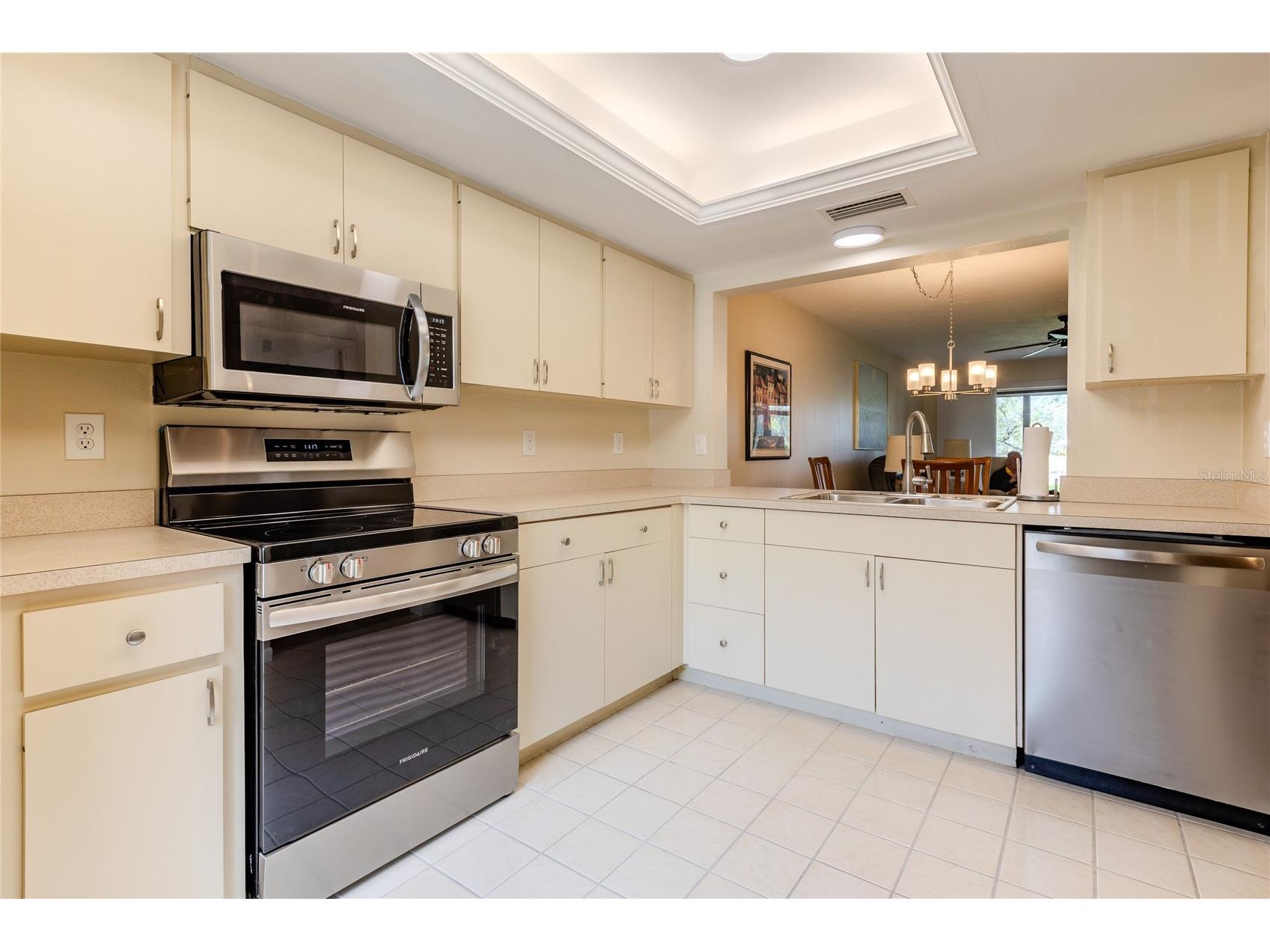 2989 Taywood Meadow #19 Sarasota FL 34235 A4684414 image6