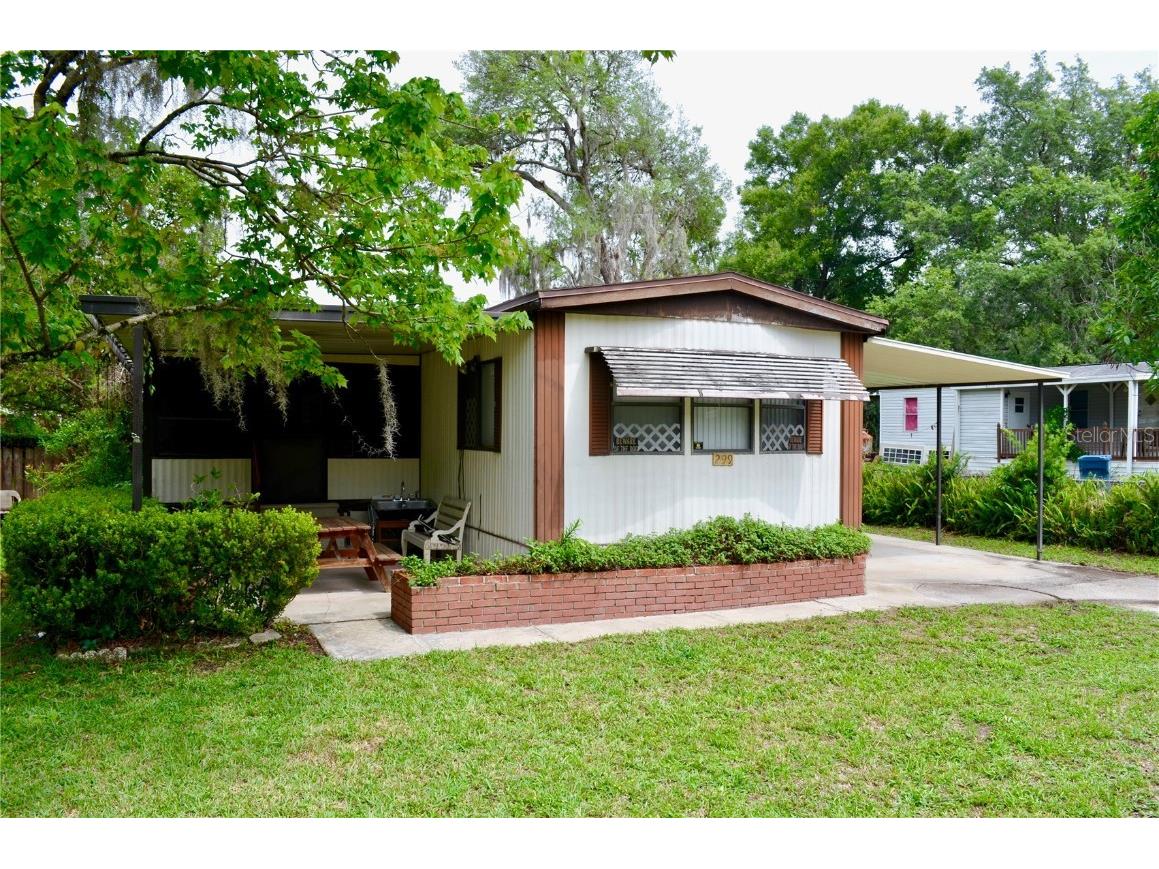 299 Lake Mamie Road Deland FL 32724 V4930049 image1