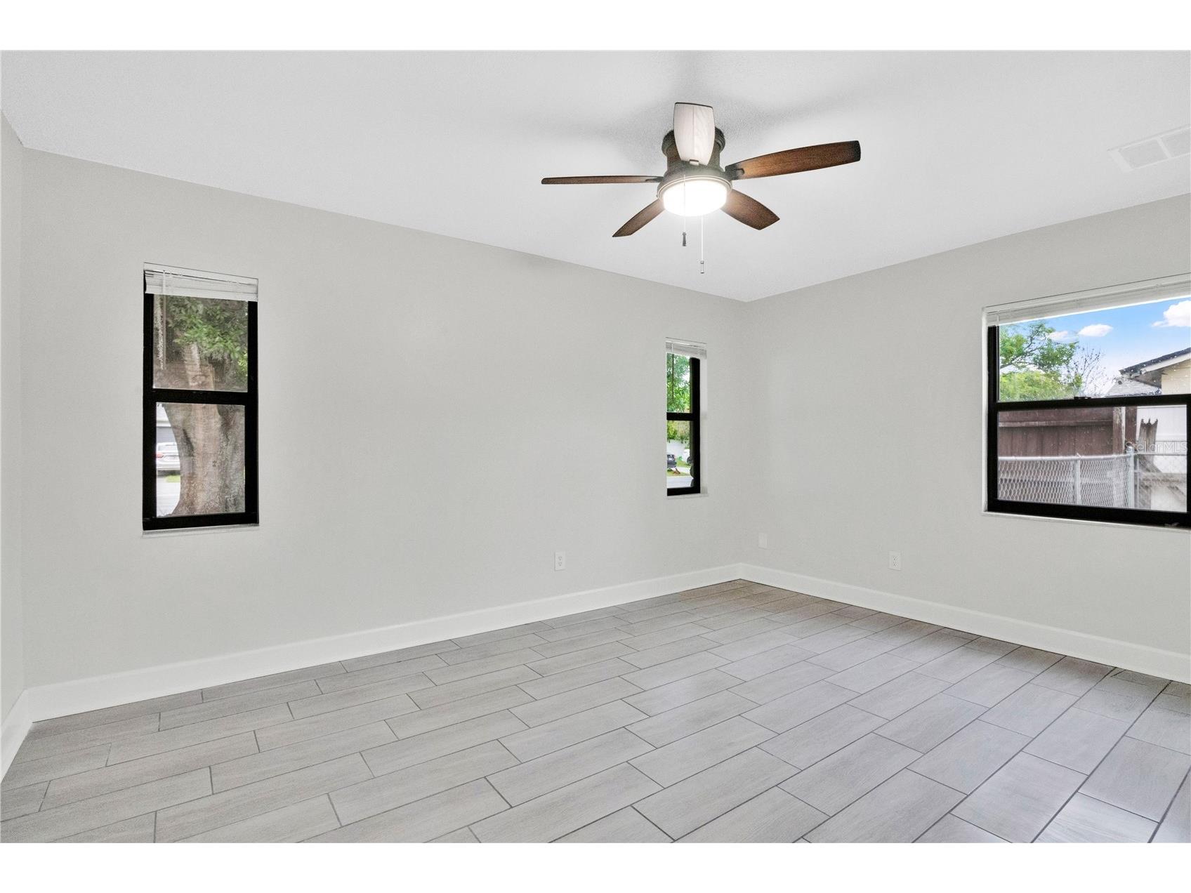 299 Valencia Avenue Kissimmee FL 34743 O6404663 image13
