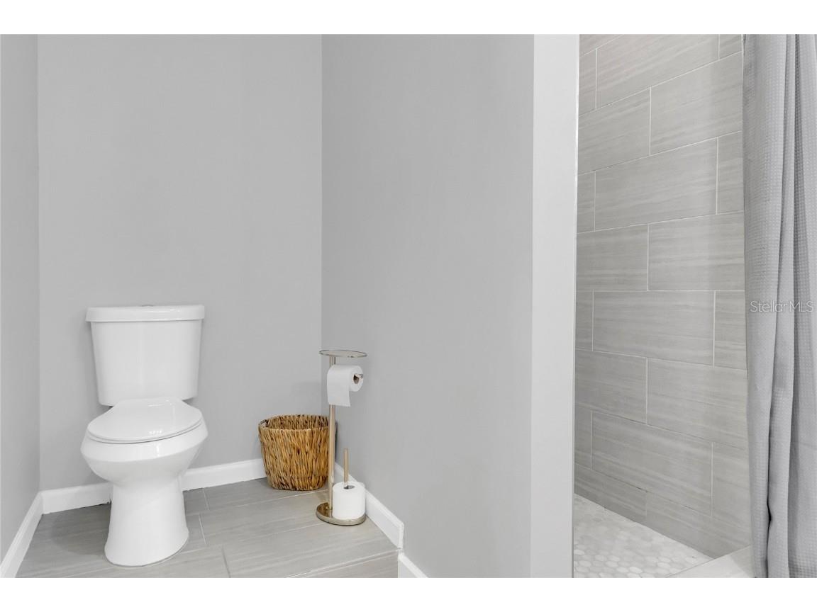 299 W 4th Avenue Windermere FL 34786 O6357207 image16