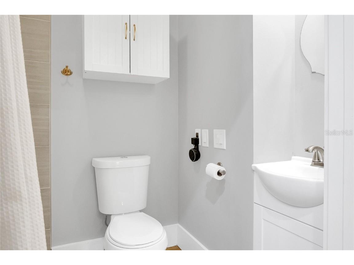 299 W 4th Avenue Windermere FL 34786 O6357207 image19