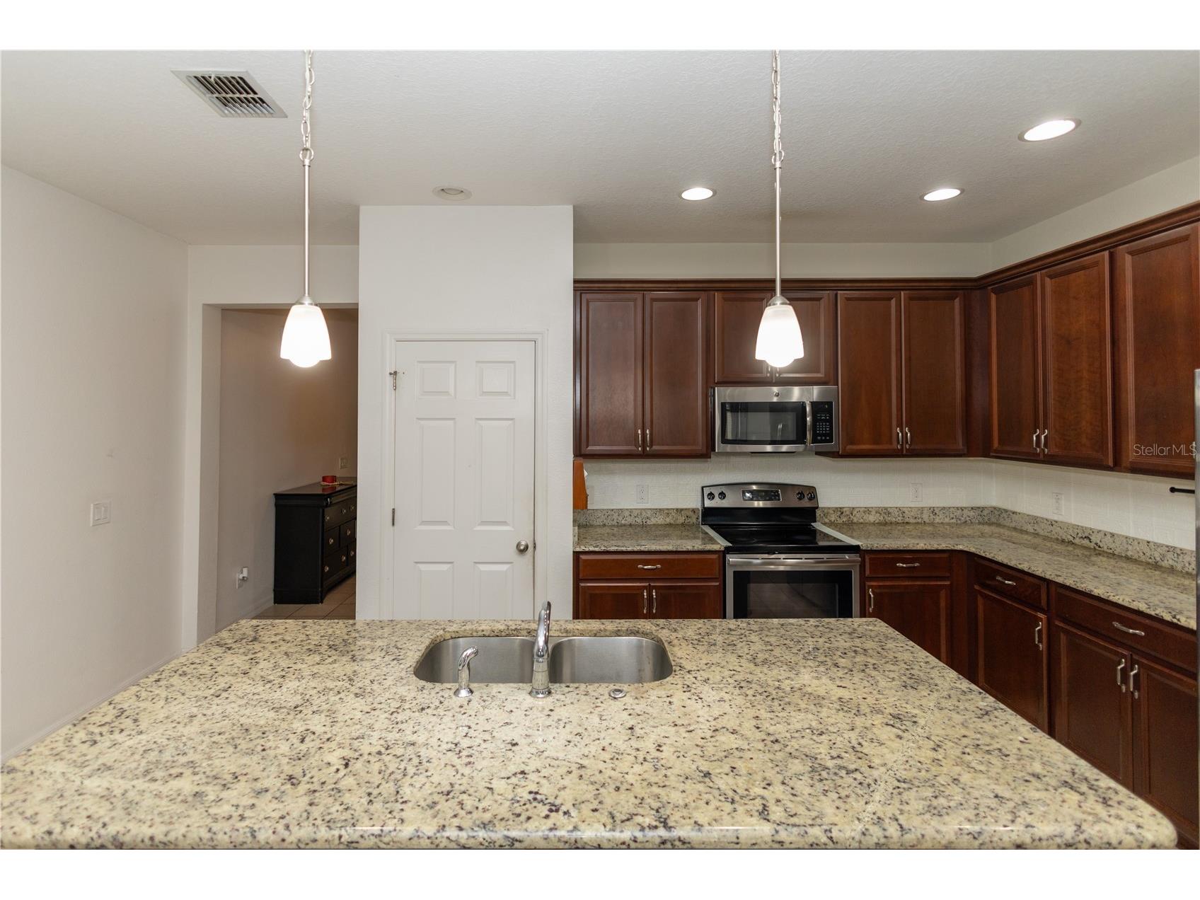 2990 Boating Boulevard Kissimmee FL 34746 TB8486040 image10