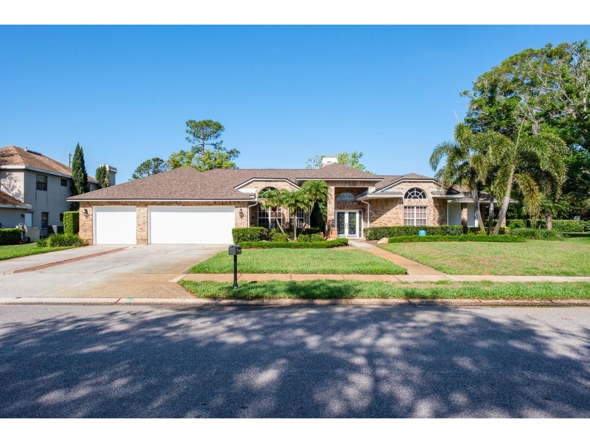 2990 Eagle Estates Circle W Clearwater FL 33761 TB8372589 image1