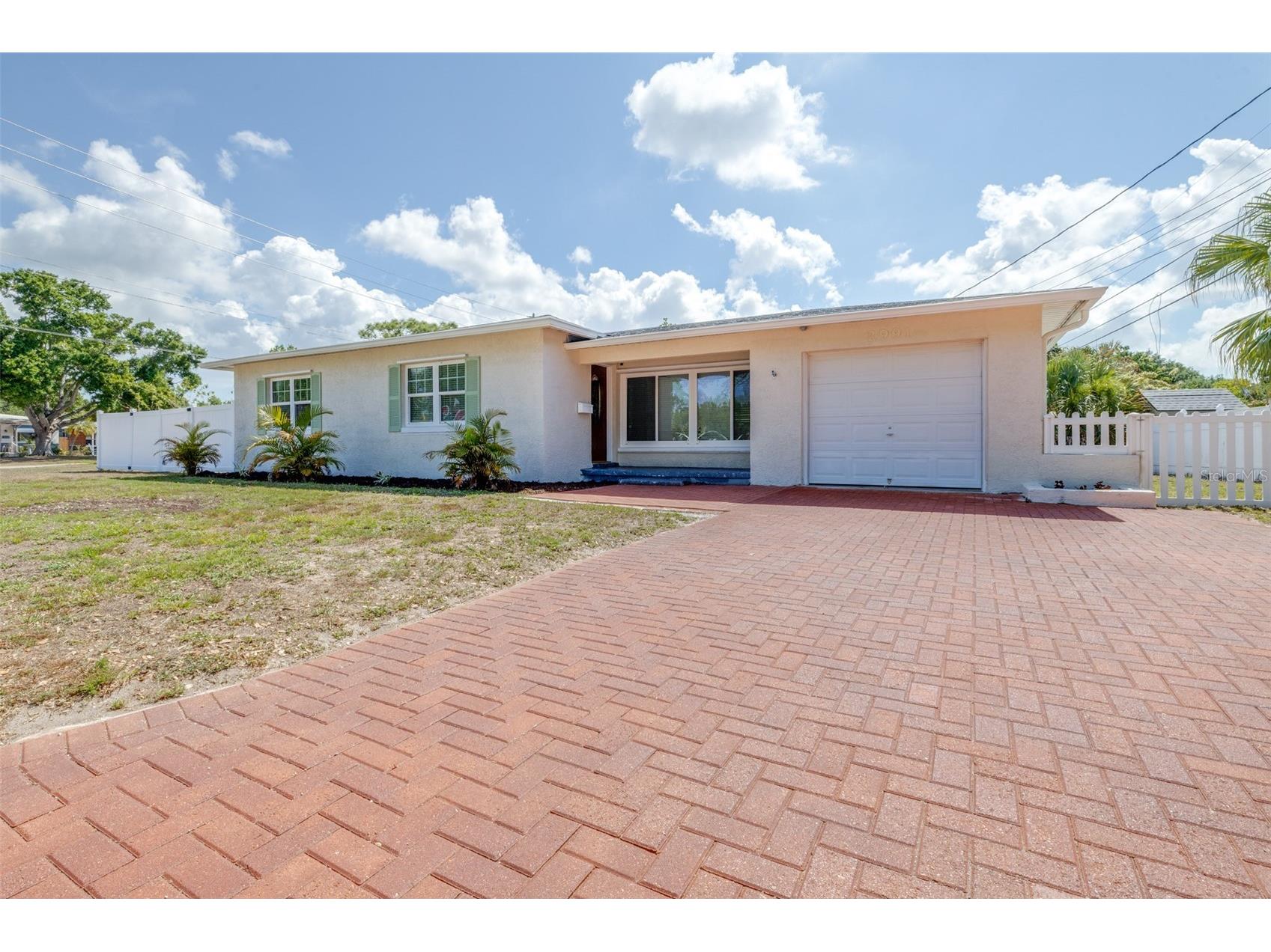 2991 38th Street N Saint Petersburg FL 33713 TB8503493 image1
