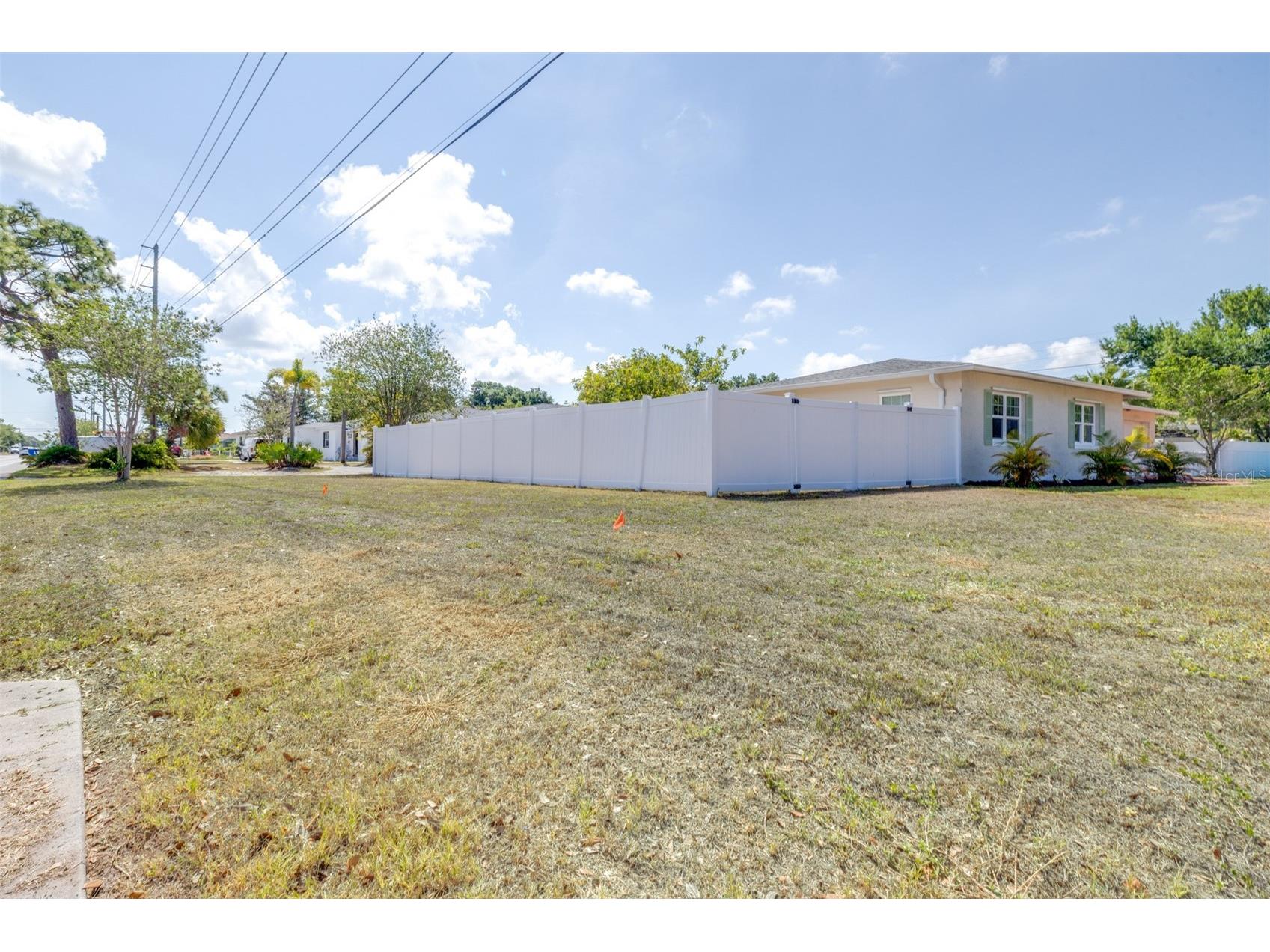 2991 38th Street N Saint Petersburg FL 33713 TB8503493 image3