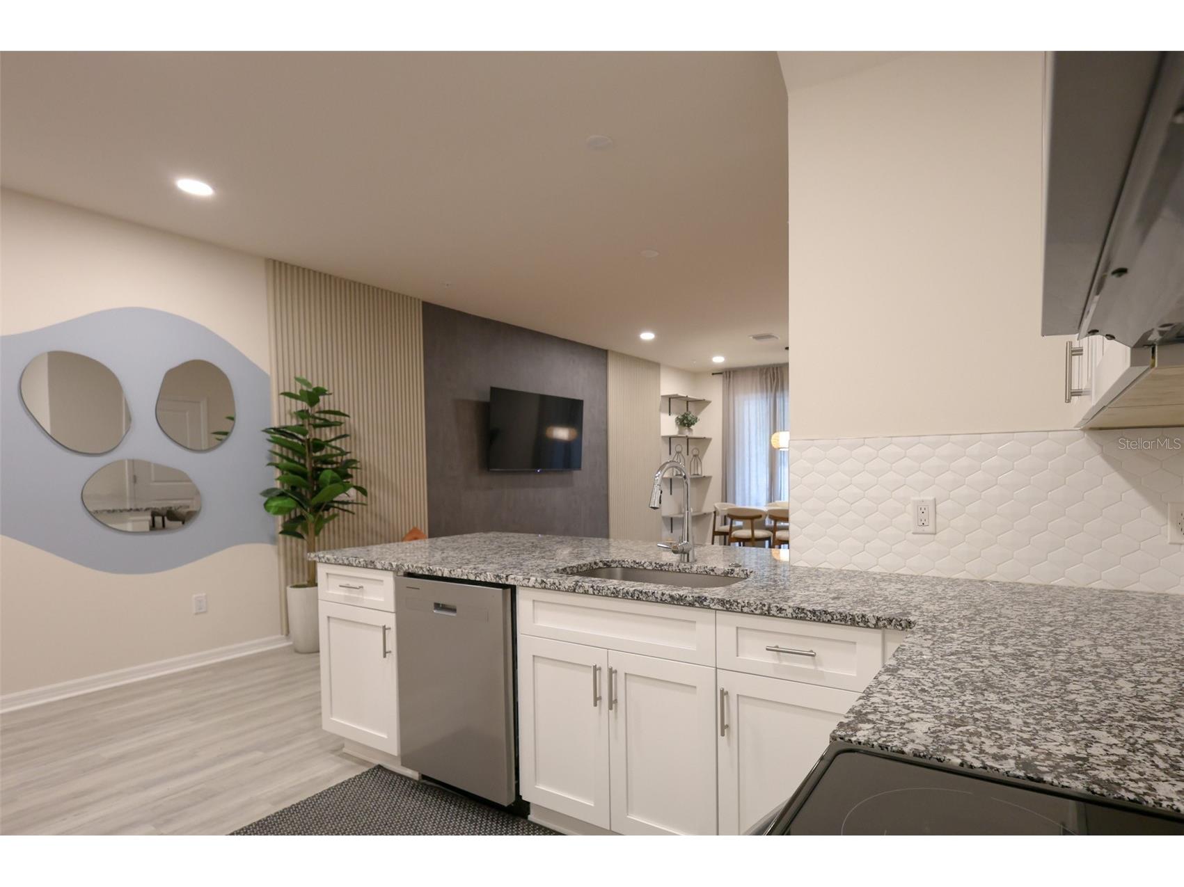 2992 Mearshire Drive Clearwater FL 33760 TB8496544 image7