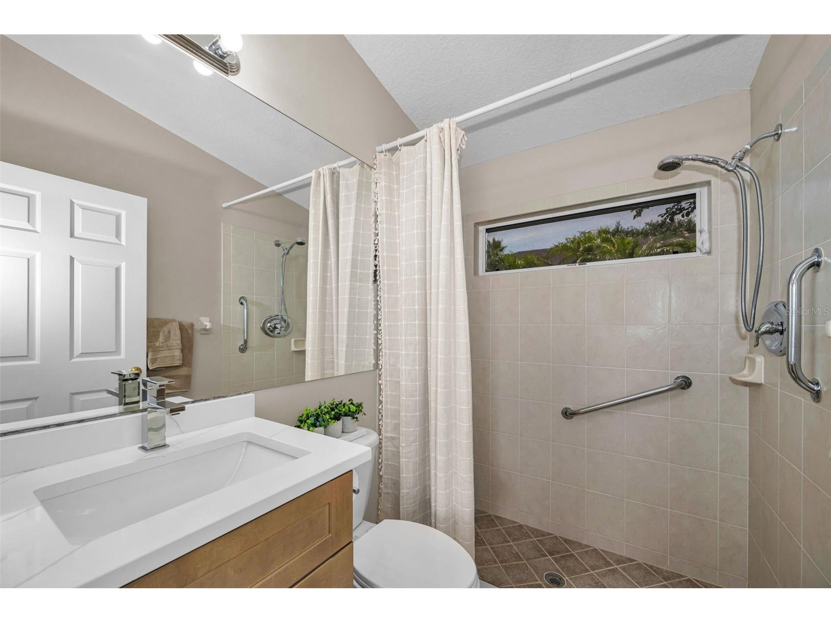 2993 Northfield Drive Tarpon Springs FL 34688 TB8506594 image37