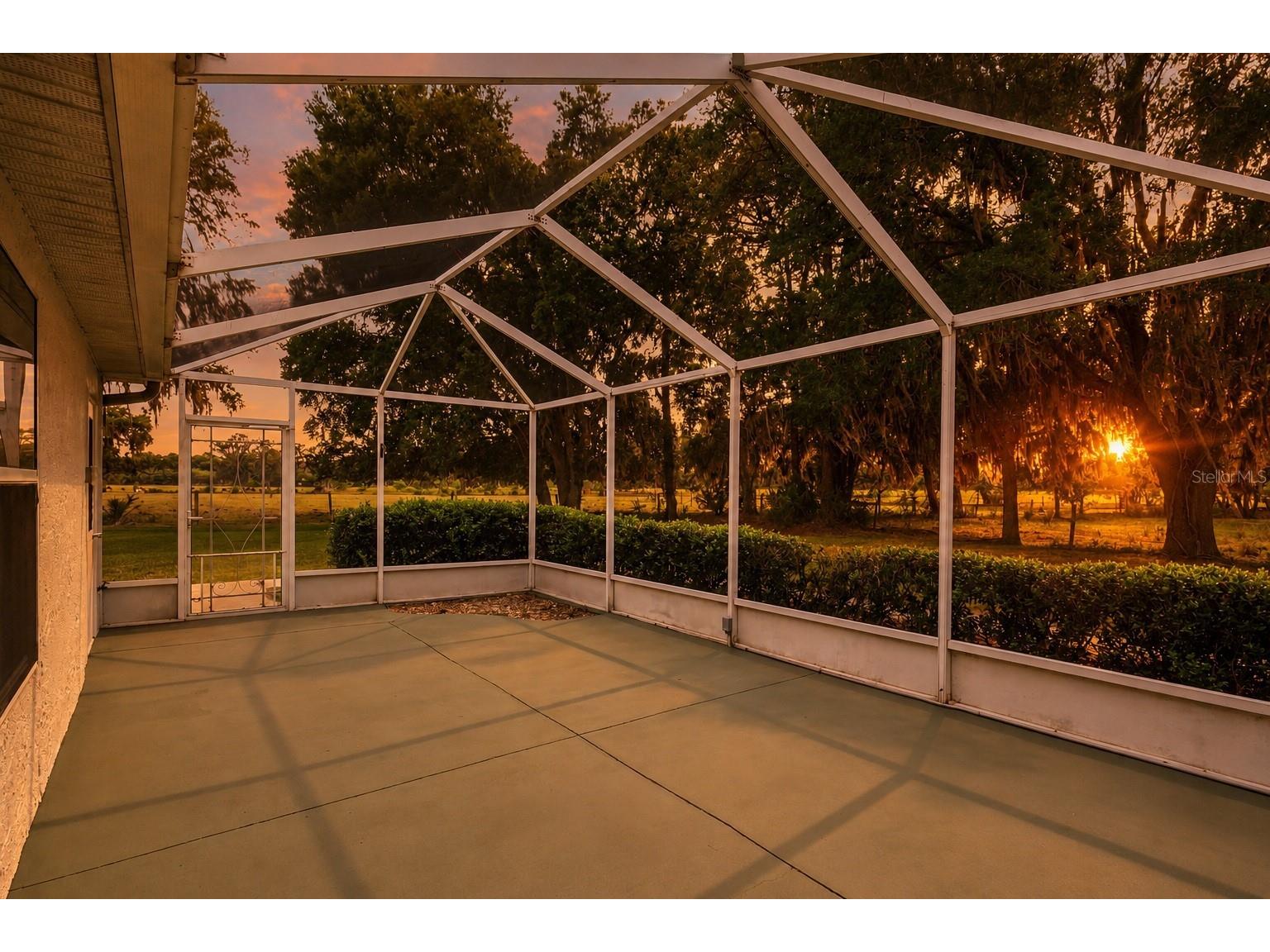 2993 Poplar Avenue Leesburg FL 34748 G5112544 image1