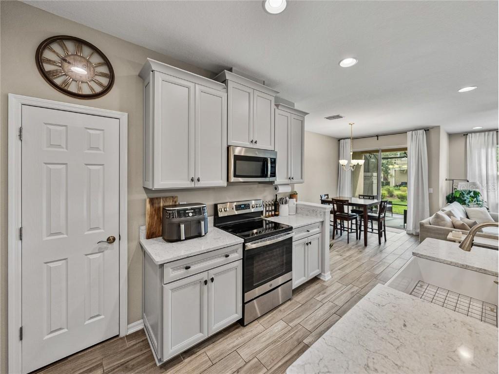 29934 Southwell Lane Wesley Chapel FL 33543 TB8426851 image15