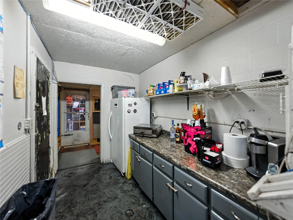 2995 Cypress Gardens Road Winter Haven FL 33884 P4935853 image35