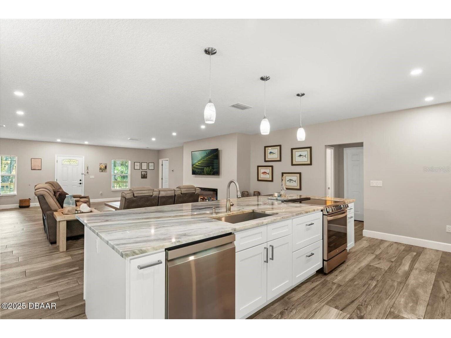 2995 Ragis Road Edgewater FL 32132 FC315297 image8