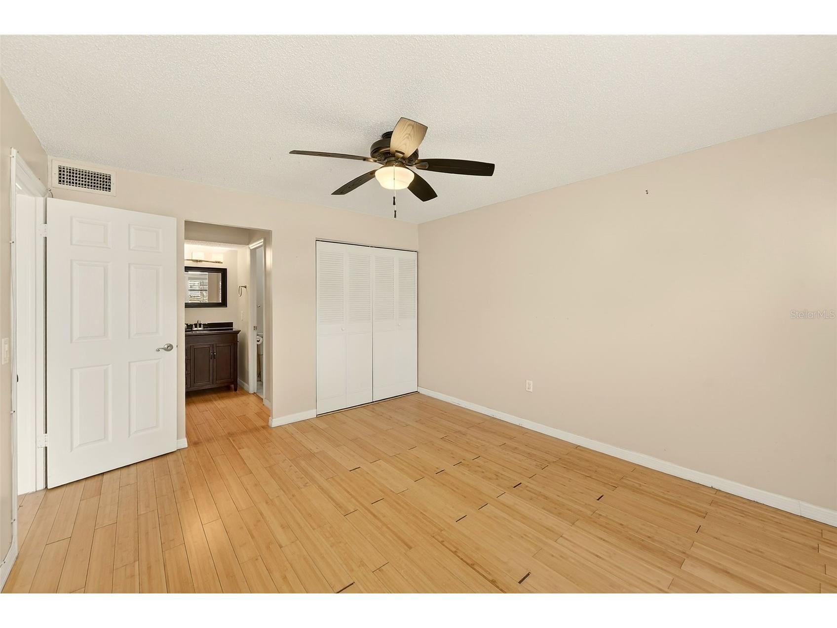 2996 Mission Drive E #60E Clearwater FL 33759 TB8489302 image22