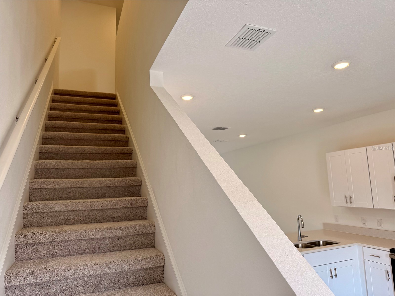 2996 Skyline Loop Kissimmee FL 34758 O6374294 image10