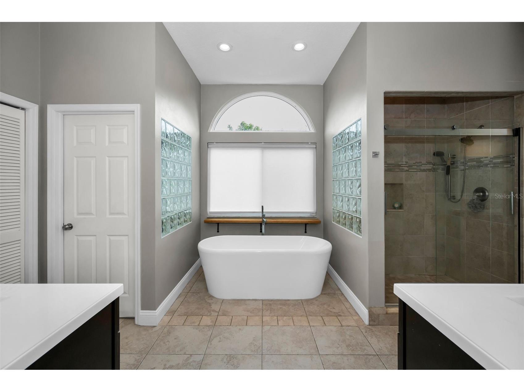 2997 Eagle Estates Circle E Clearwater FL 33761 TB8497271 image47