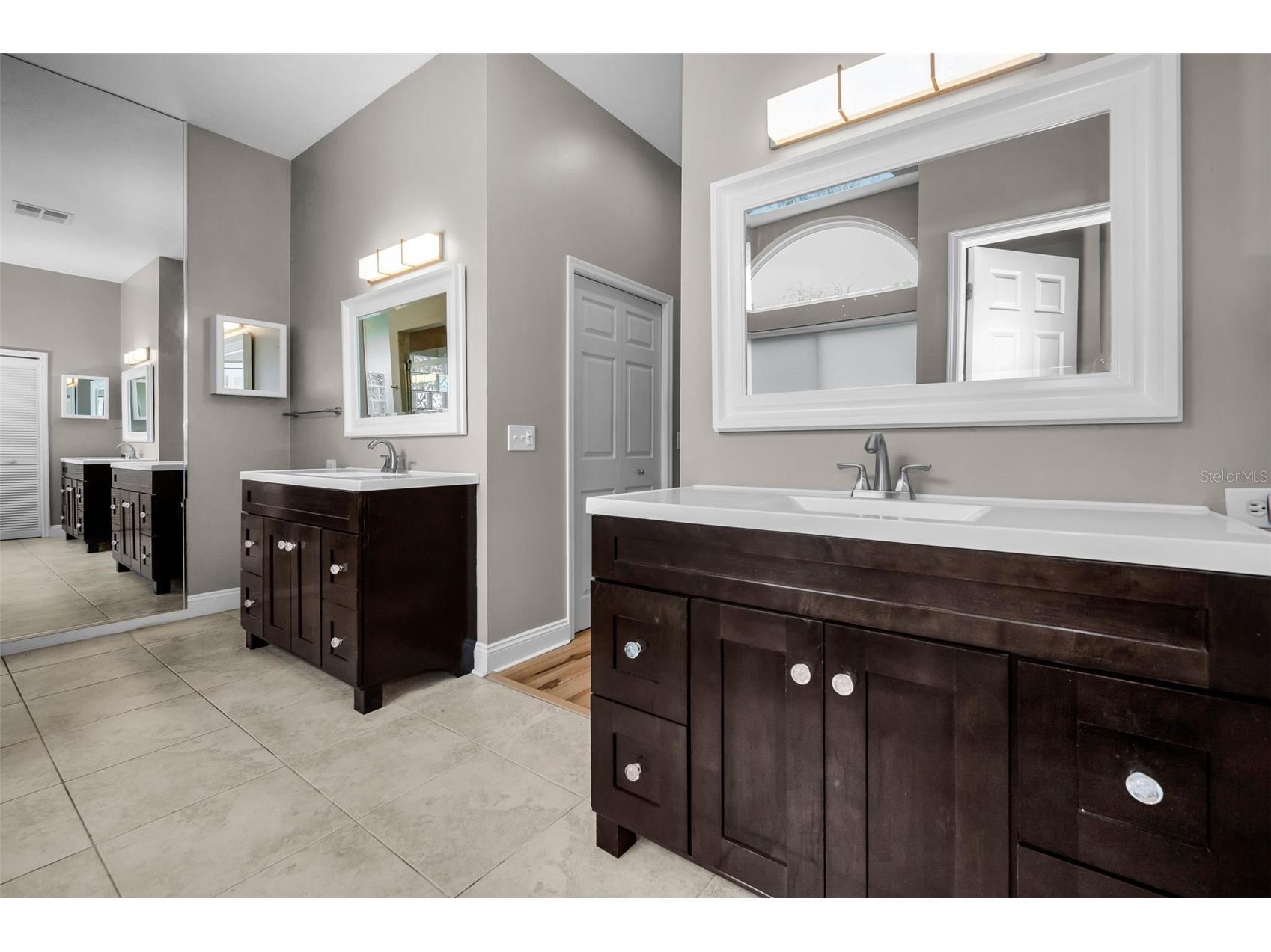 2997 Eagle Estates Circle E Clearwater FL 33761 TB8497271 image51