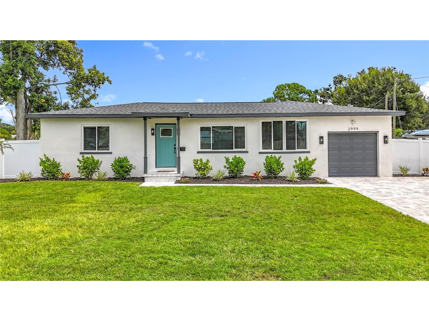 2999 Leslee Lake Drive N Saint Petersburg FL 33713 TB8424436 image1