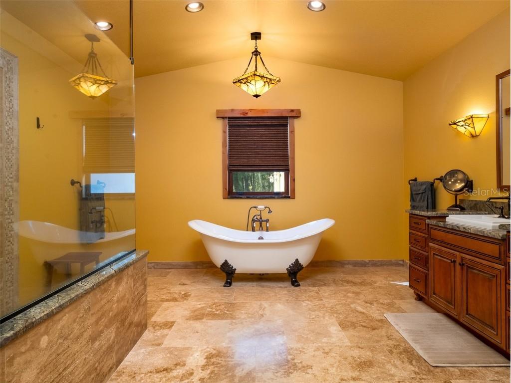 3 Carry Back Road Ocala FL 34482 OM697957 image16