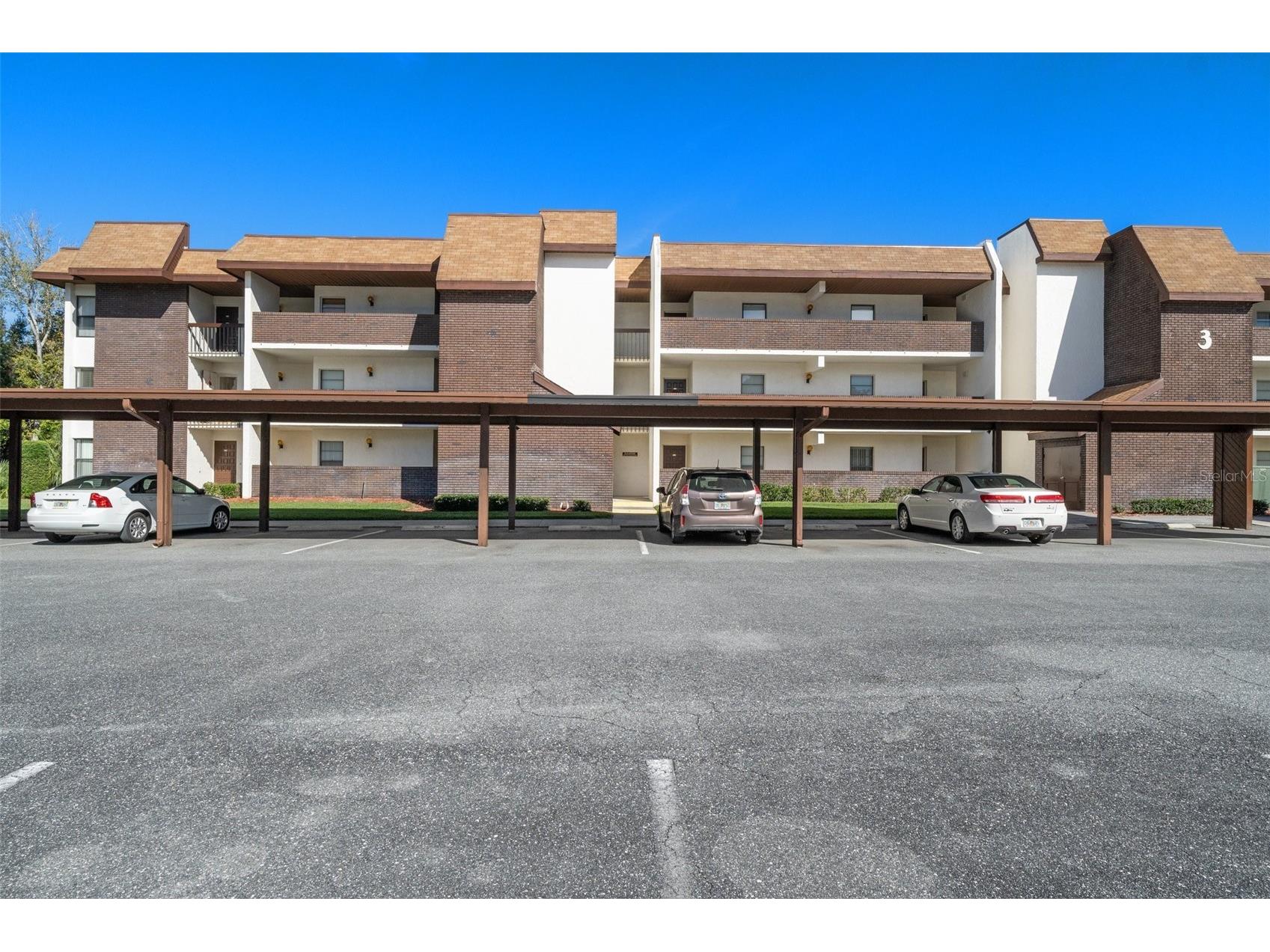 3 Cypress Run #33A Homosassa FL 34446 OM707852 image1