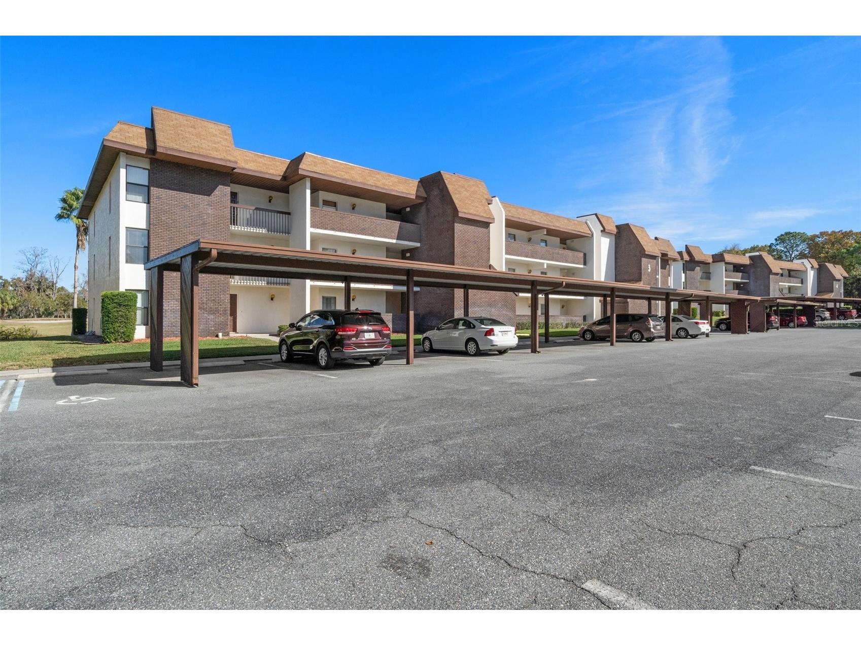 3 Cypress Run #33A Homosassa FL 34446 OM707852 image53