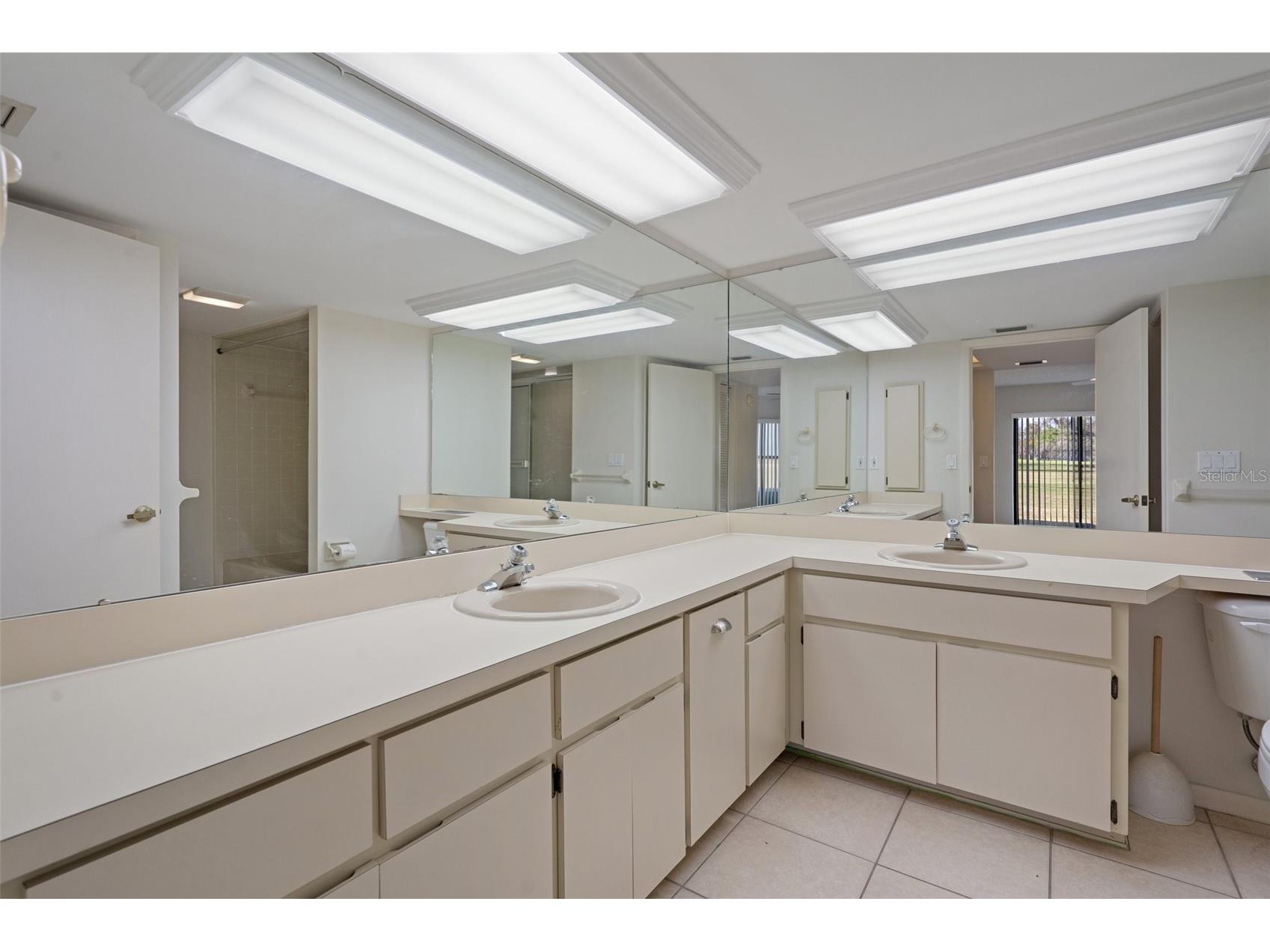 3 Cypress Run #35A Homosassa FL 34446 OM695177 image26