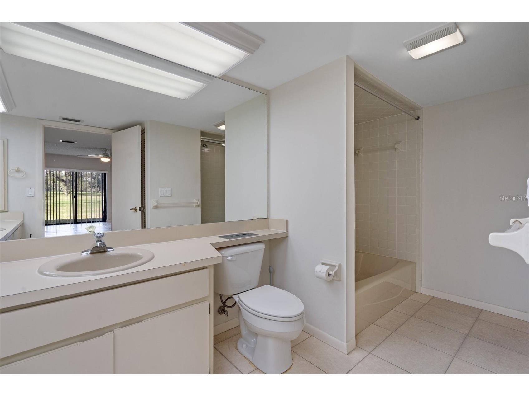 3 Cypress Run #35A Homosassa FL 34446 OM695177 image27