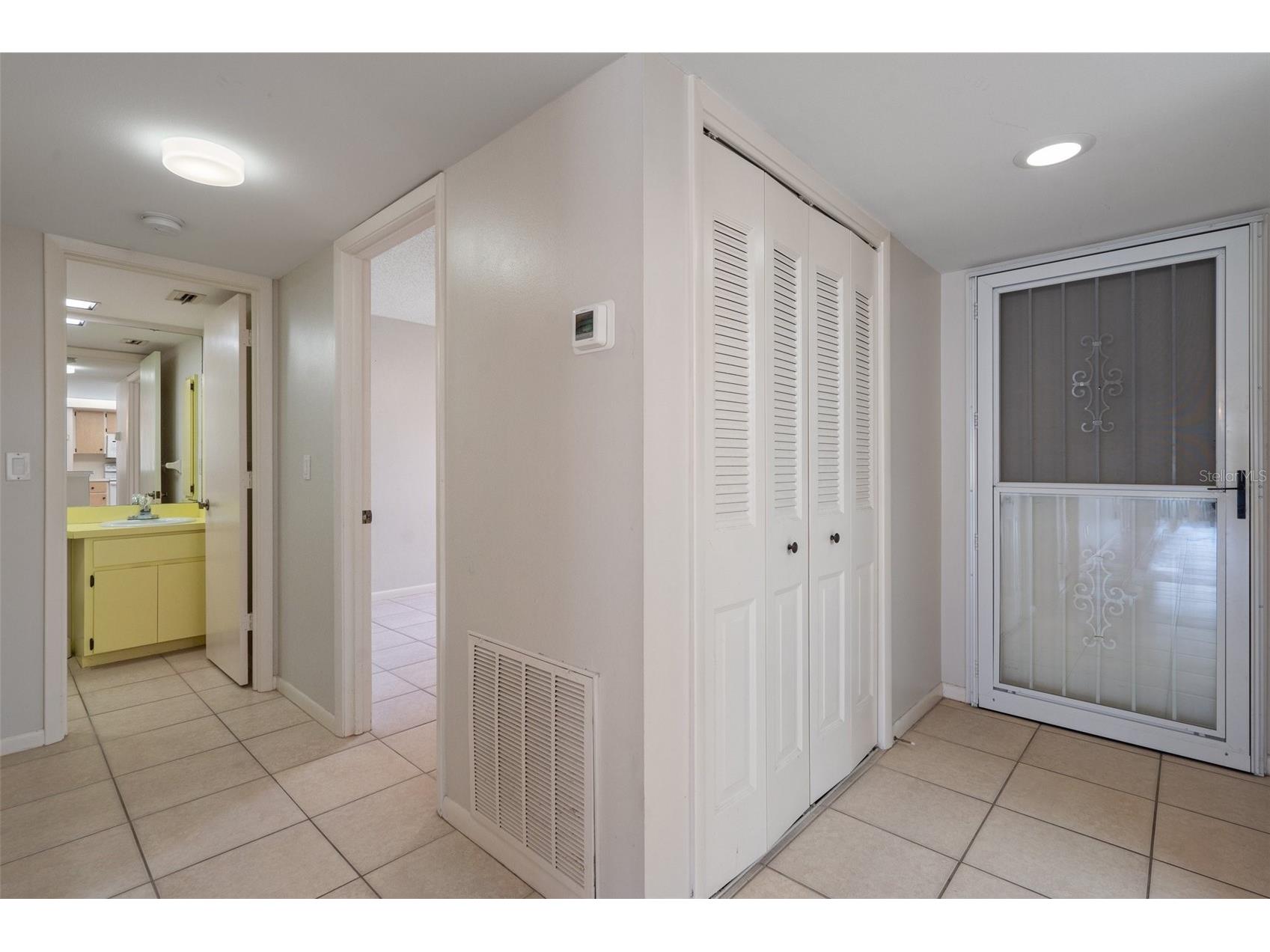 3 Cypress Run #35A Homosassa FL 34446 OM695177 image32