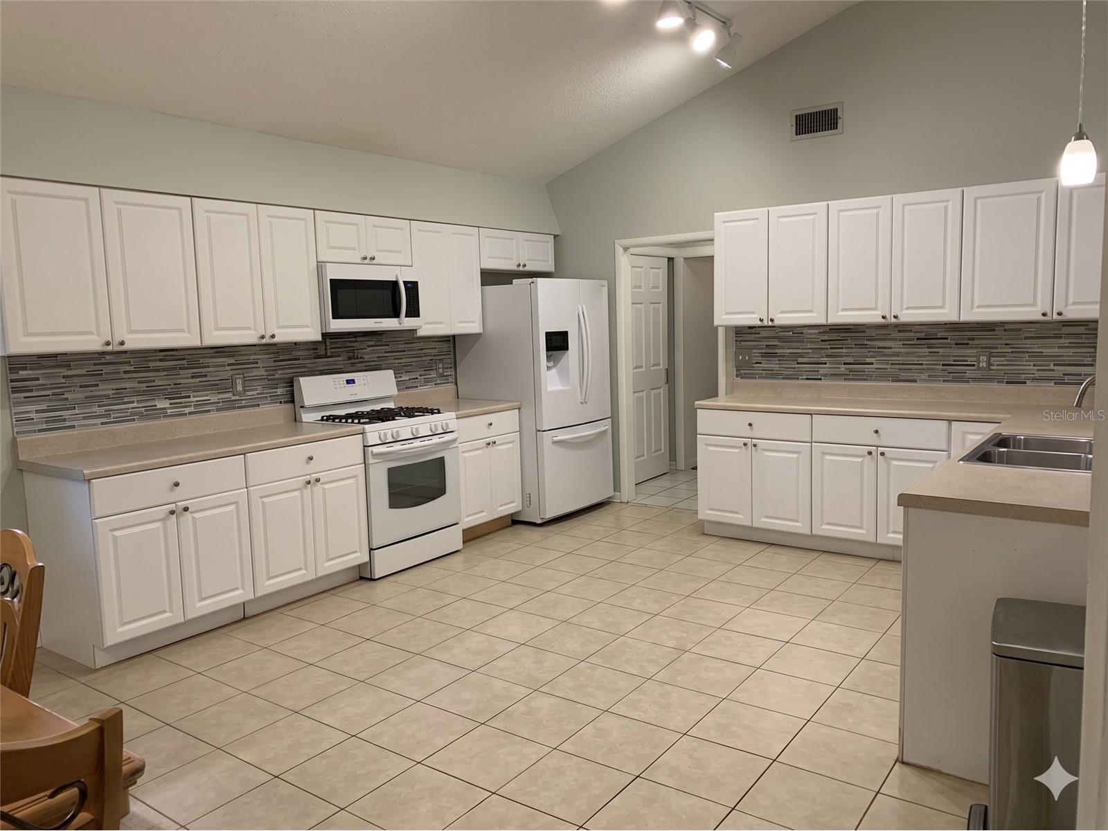 3 Elizabeth Drive E Palm Coast FL 32137 FC318569 image4
