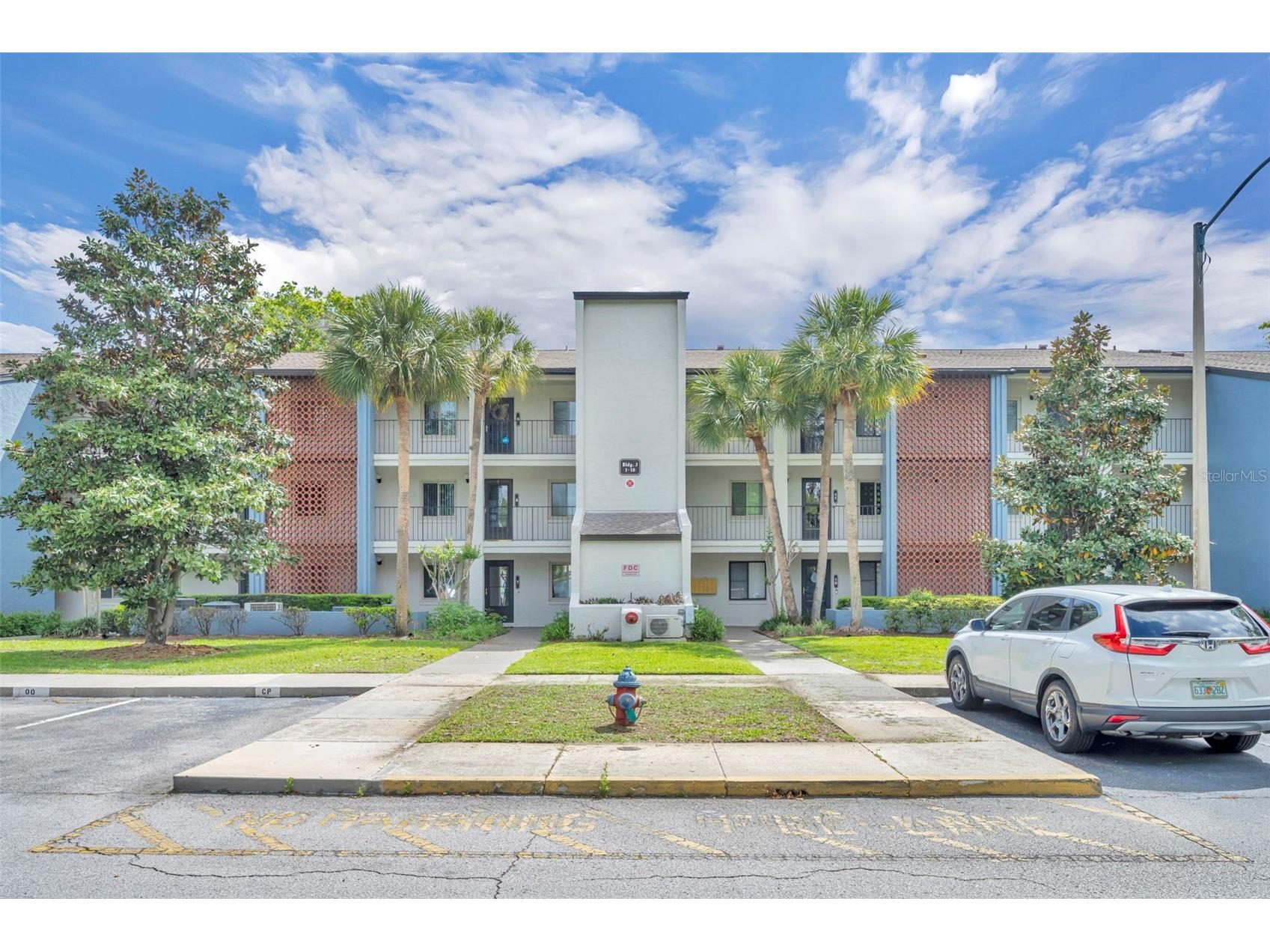 3 Escondido Circle #3 Altamonte Springs FL 32701 O6396634 image1