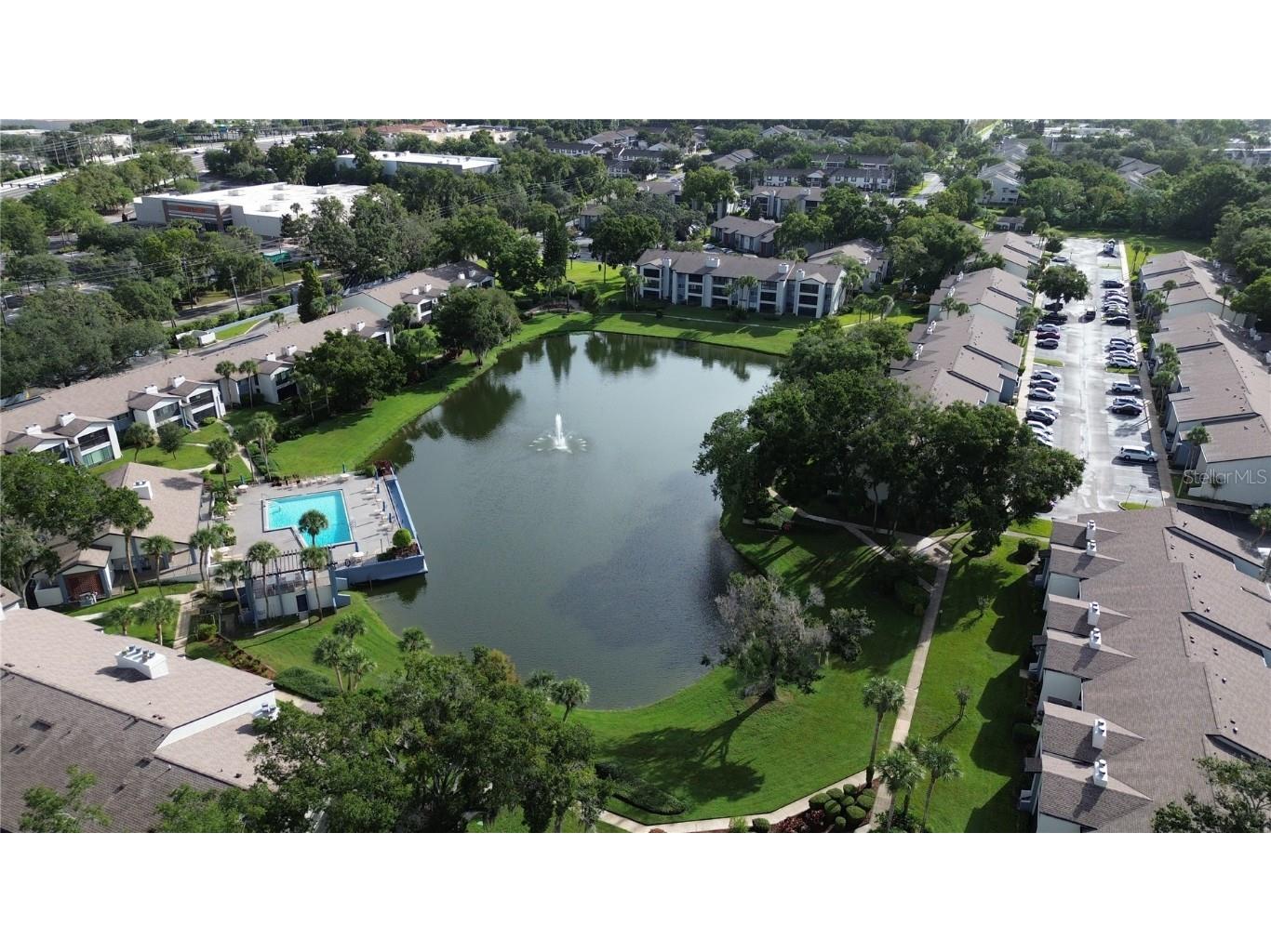 3 Escondido Circle #8 Altamonte Springs FL 32701 O6350630 image4