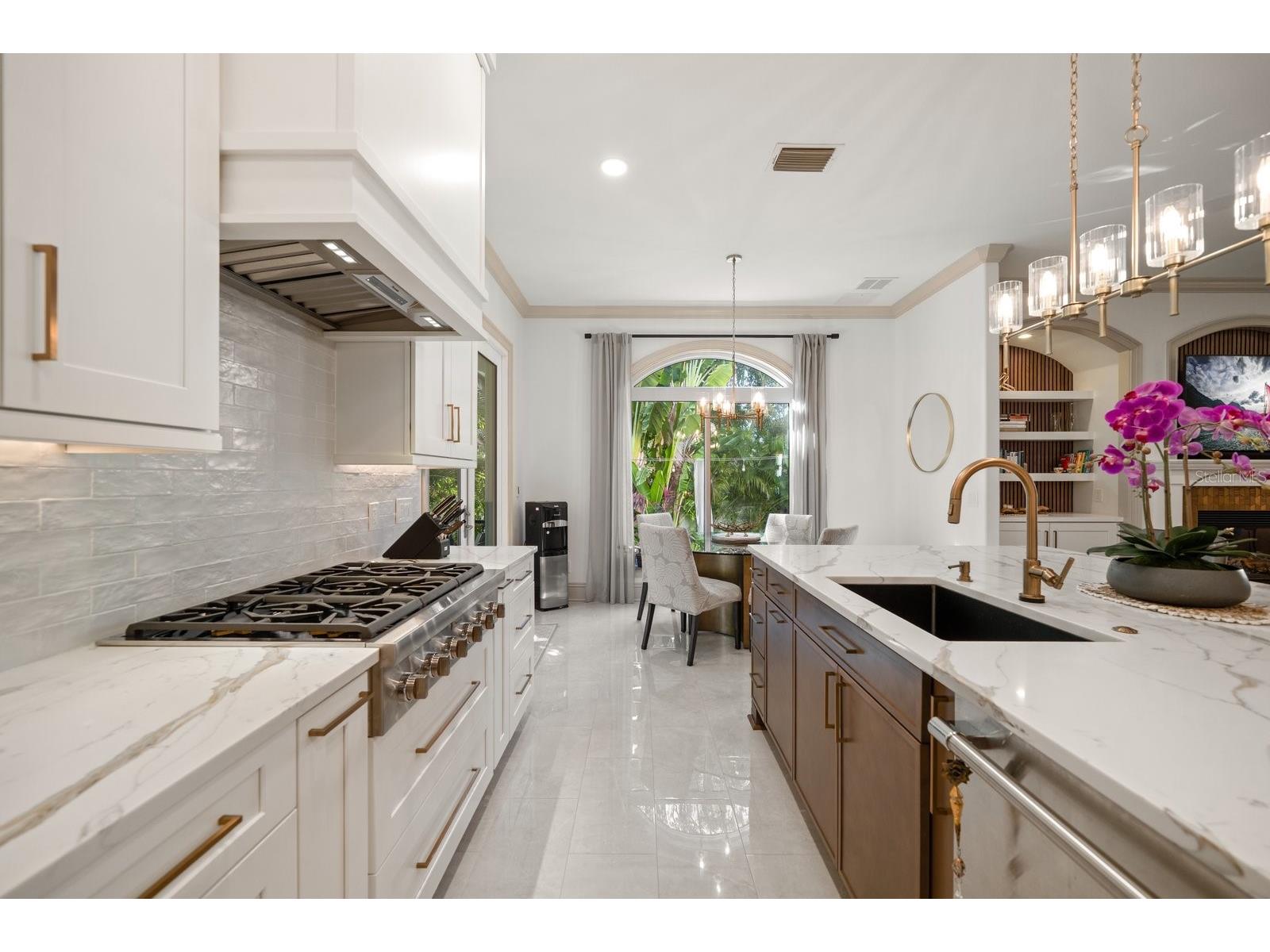 3 Formosa Avenue Tampa FL 33606 TB8479790 image12