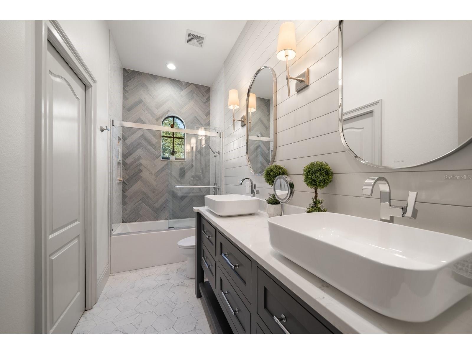 3 Formosa Avenue Tampa FL 33606 TB8479790 image33