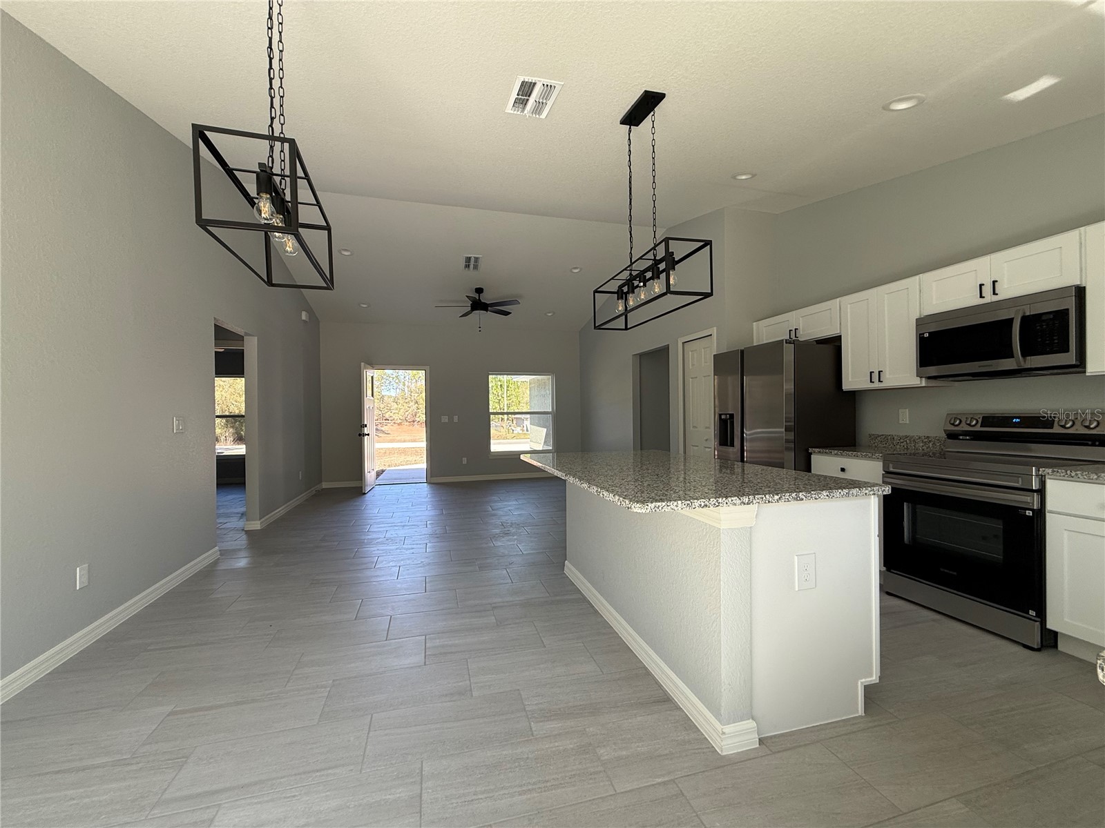 3 Guava Place Drive Ocklawaha FL 32179 OM724670 image4