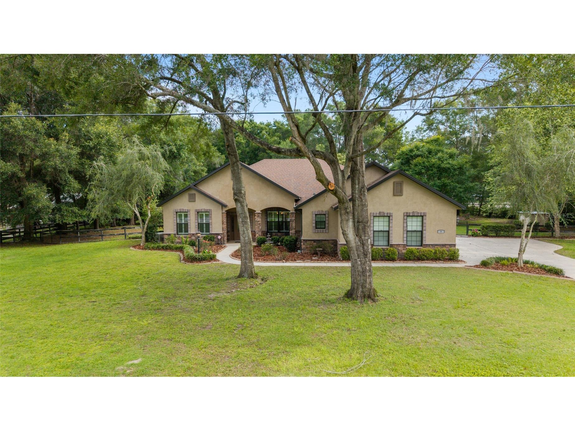 3 Hialeah Drive Ocala FL 34482 OM725793 image5