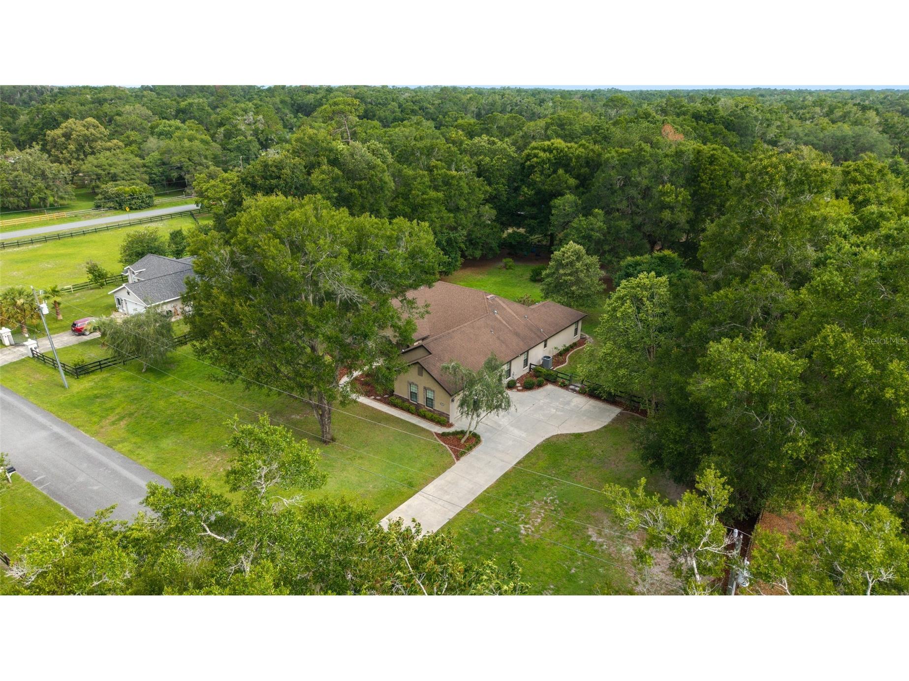 3 Hialeah Drive Ocala FL 34482 OM725793 image64